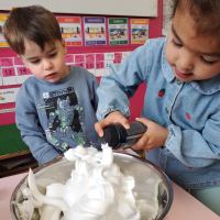 d8eb380c-59d6-4a65-83aa-8199911a2820