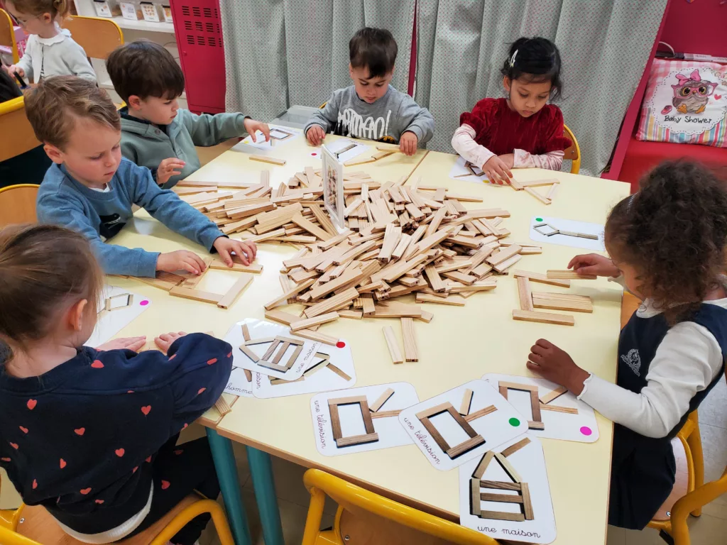 Les petits constructeurs