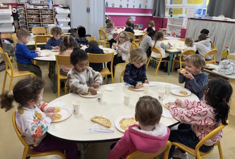 Les petits chefs en cuisine